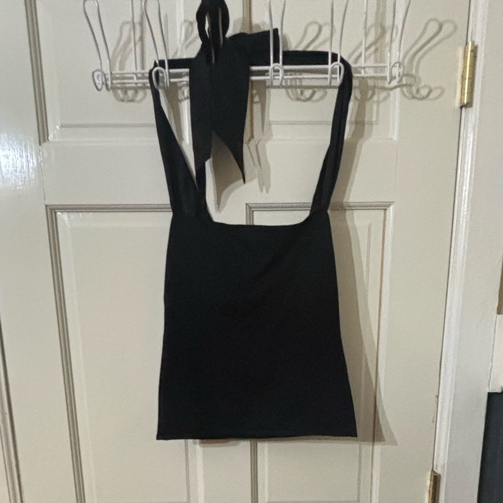 Black label women’s halter top, medium, cashmere silk new tag